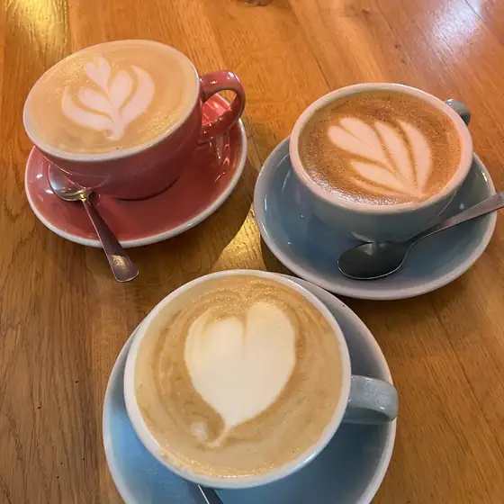 Trzy latte